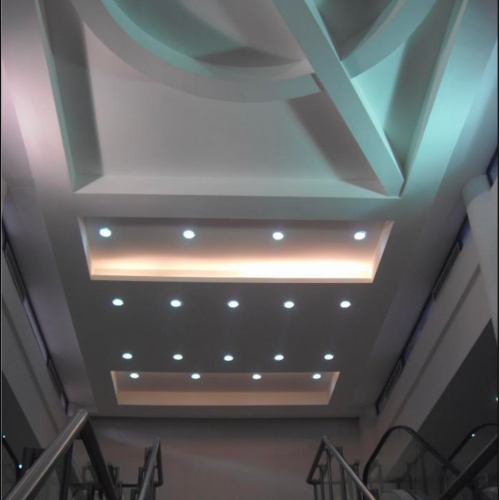 Centro Comercial Los Próceres - acabados